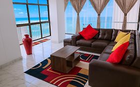 304 Amazibu- Luxury On The Beach
