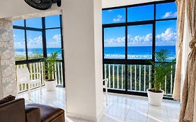 304 Amazibu- Luxury On The Beach